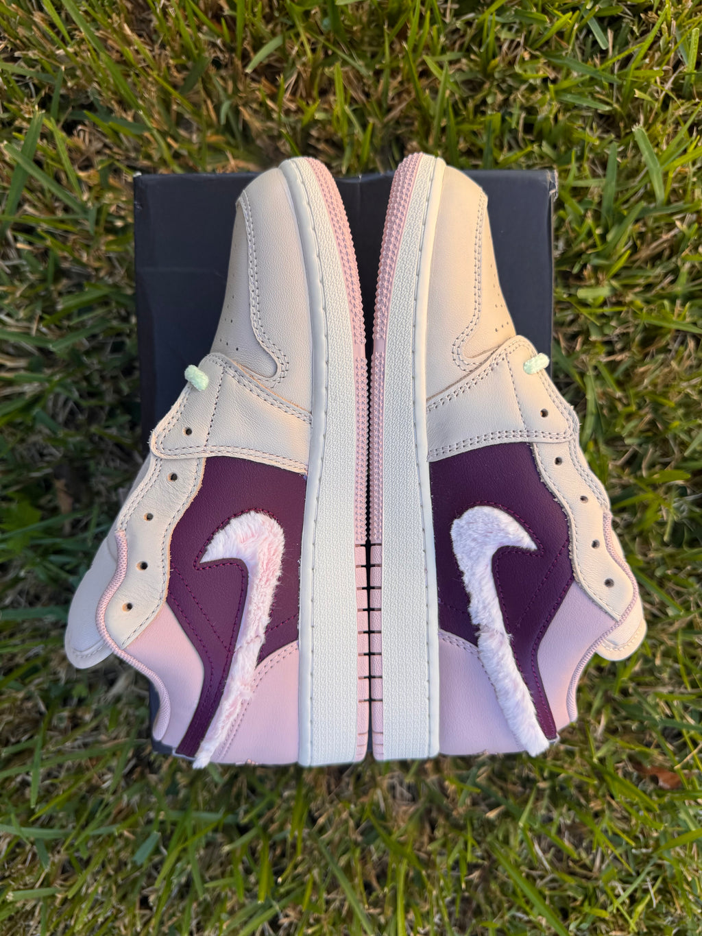Jordan 1 Low SE “Fur Swoosh” — UNIQUE DETAIL 🔥