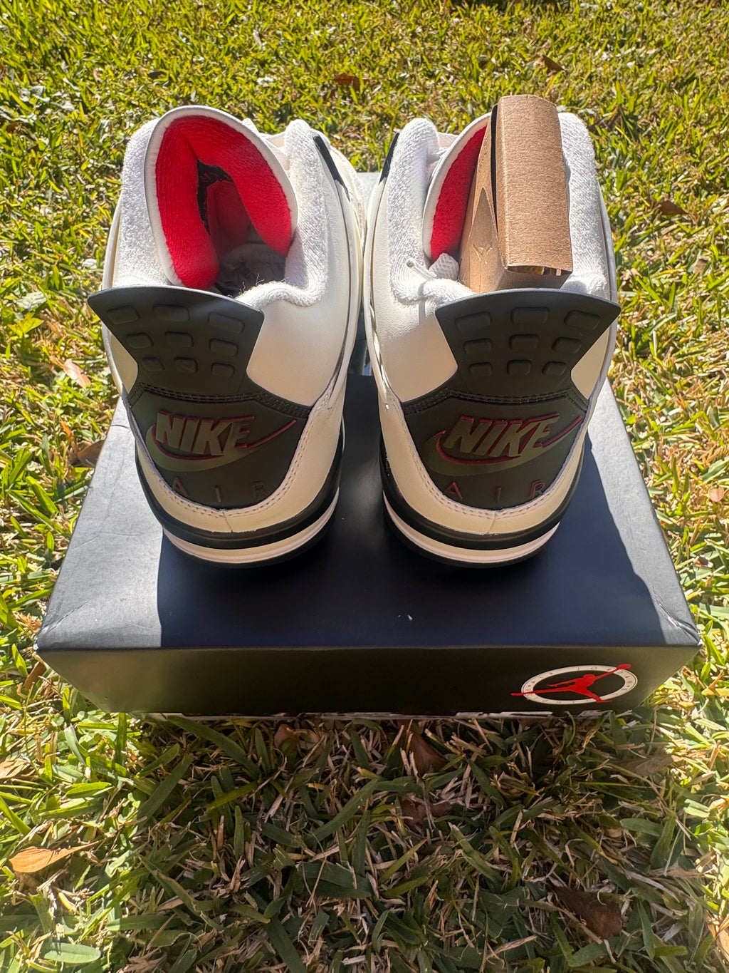 Jordan 4 “Flight Club” — CLASSIC HEAT 🔥